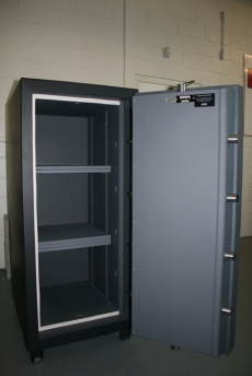 Used Original Platinum Vault TL30X6 5220 Model High Security Safe 